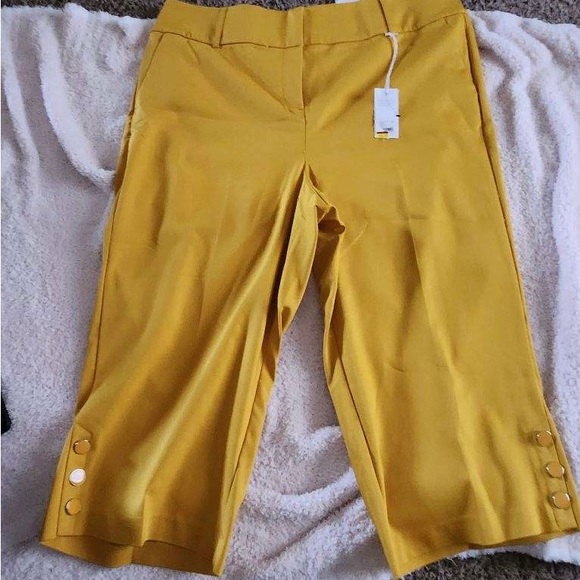 Lane Bryant Yellow The Laney Wide Leg Crop - Picture 6 of 6